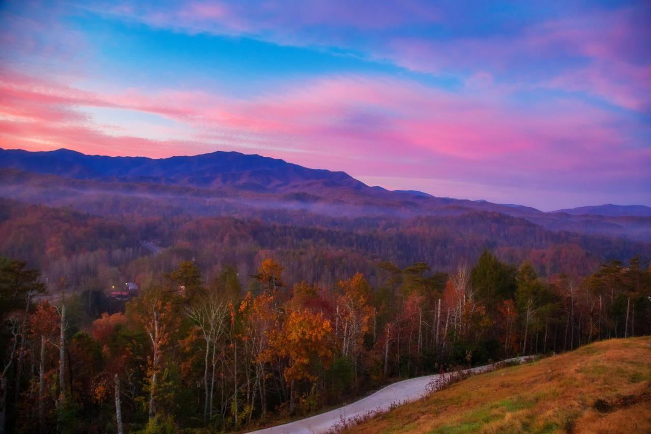 Leconte Mountain Lodge, Breathtaking Views, Hot 1089, Free Tickets Each Paid Day, Dollywood And Mor Sevierville Exterior photo